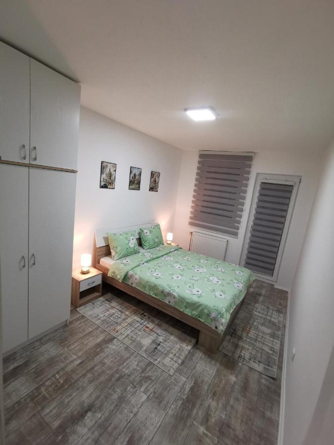 White House Ns Apartman Újvidék Kültér fotó