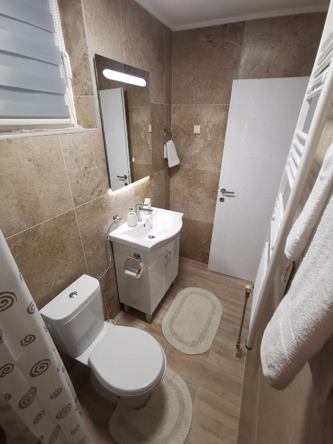 White House Ns Apartman Újvidék Kültér fotó